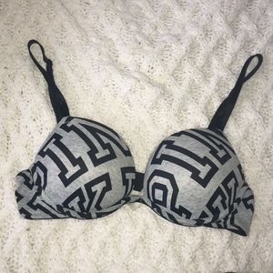 Wear everywhere super push up Victoria secret PINK